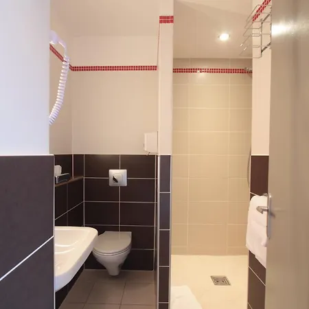 Le Christiania 3* סן-לארי-סולאן